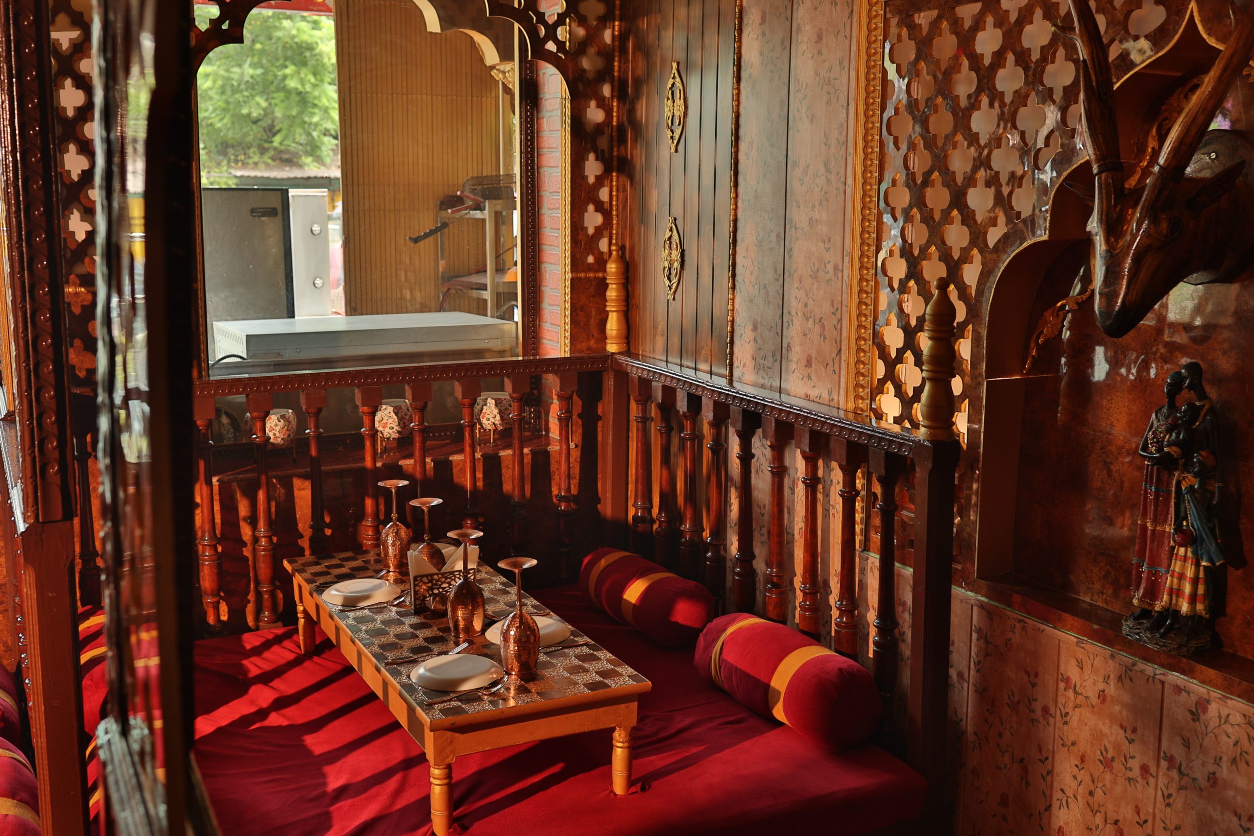Hotel Hazarduari – The Best Affordable Restaurant Near Dumdum Airport